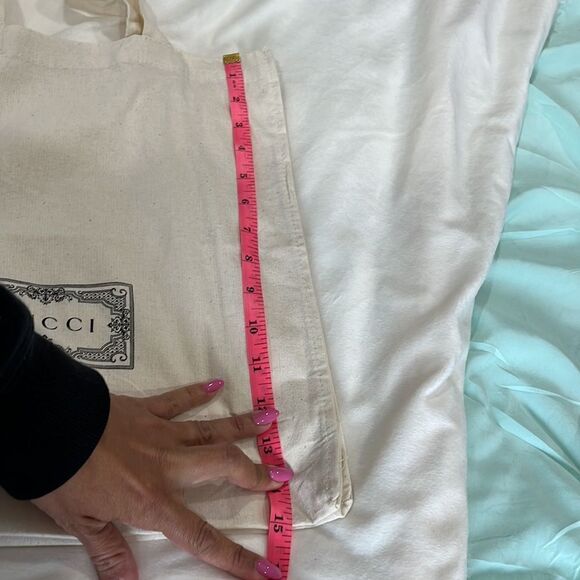 Gucci shoppers  - Picture 10 of 10